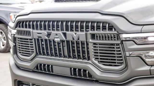 Photo of 2025 Diamond Black Crystal Pearlcoat RAM 2500
