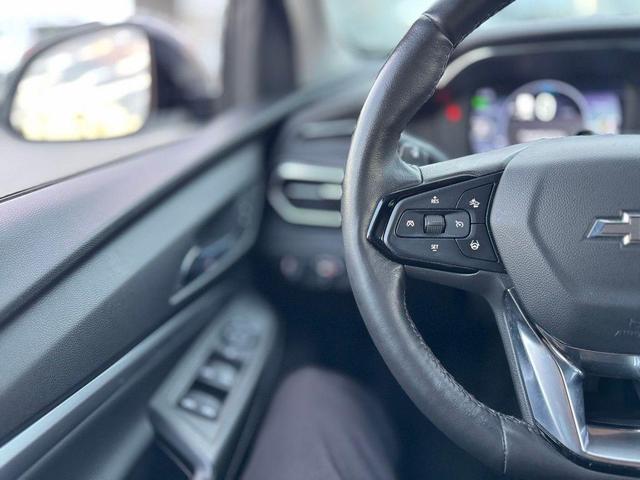 Photo of 2023 Summit White Chevrolet Bolt EUV