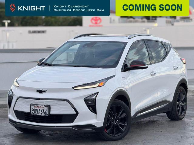 Photo of 2023 Summit White Chevrolet Bolt EUV