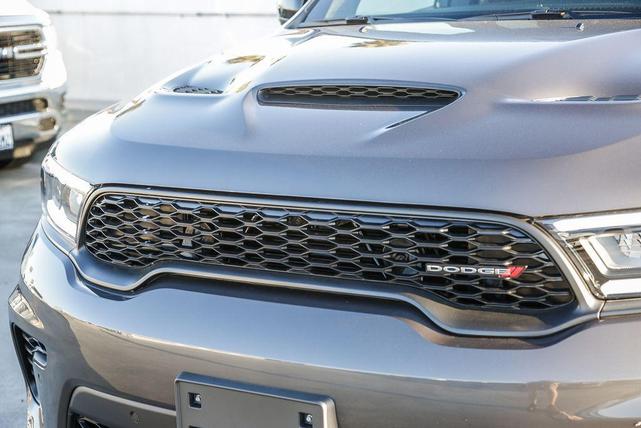 Photo of 2025 Vapor Gray Dodge Durango