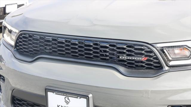 Photo of 2025 Destroyer Gray Clearcoat Dodge Durango