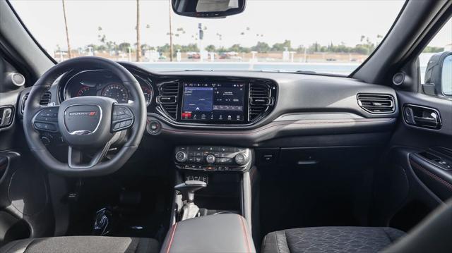 Photo of 2025 Destroyer Gray Clearcoat Dodge Durango