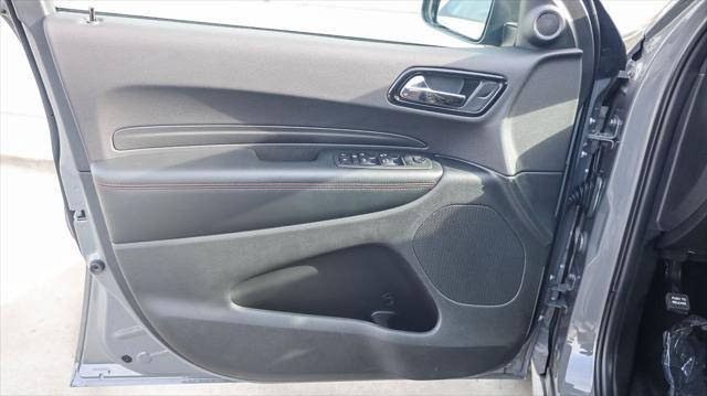 Photo of 2025 Destroyer Gray Clearcoat Dodge Durango