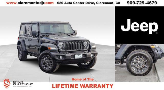 Photo of 2025 Black Clearcoat Jeep Wrangler
