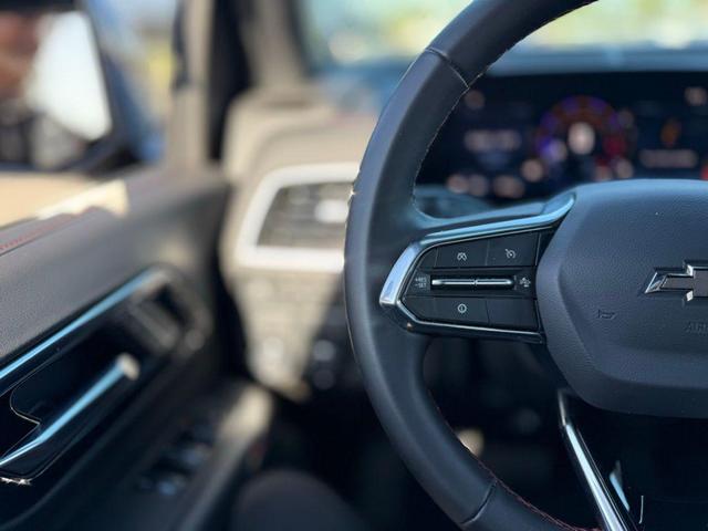 Photo of 2025 Black Chevrolet Suburban