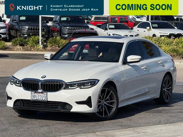 Photo of 2020 Alpine White BMW 330