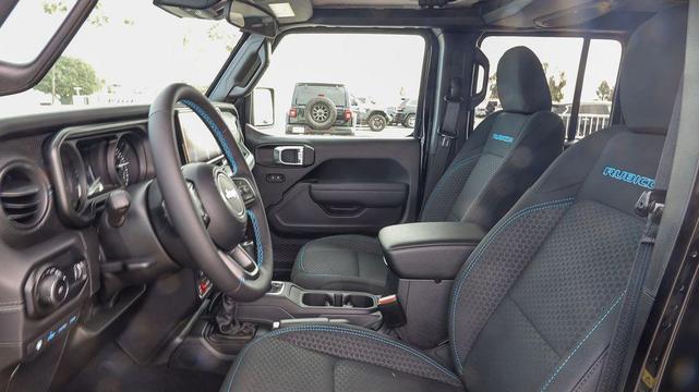 Photo of 2025 Black Clearcoat Jeep Wrangler 4xe
