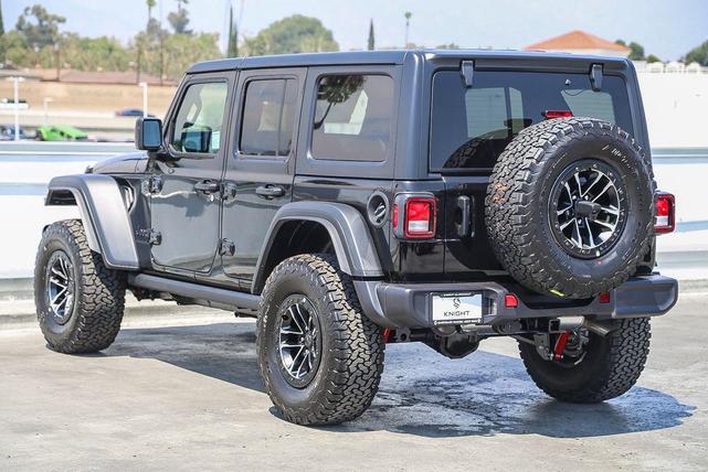 Photo of 2025 Black Clearcoat Jeep Wrangler