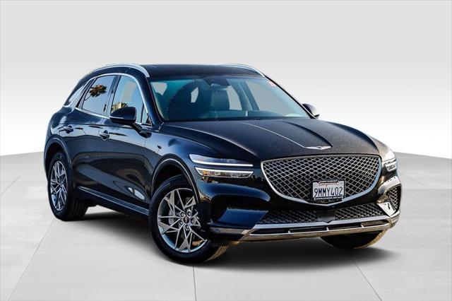 Photo of 2025 Vik Black Genesis GV70