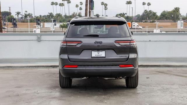 Photo of 2025 Baltic Gray Metallic Clearcoat Jeep Grand Cherokee L