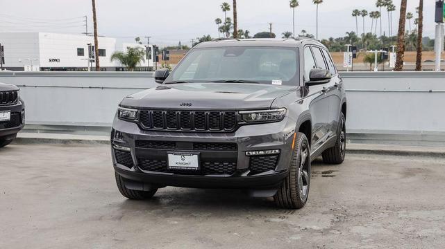 Photo of 2025 Baltic Gray Metallic Clearcoat Jeep Grand Cherokee L