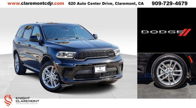 Photo of 2023 DB Black Clearcoat Dodge Durango