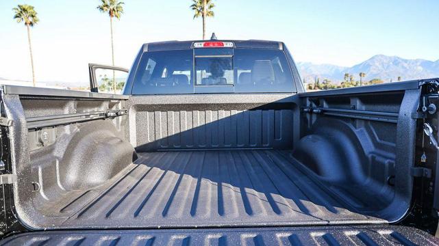 Photo of 2025 Diamond Black Crystal Pearlcoat RAM 1500