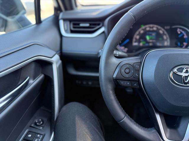 Photo of 2021 Midnight Black Metallic Toyota RAV4 Hybrid