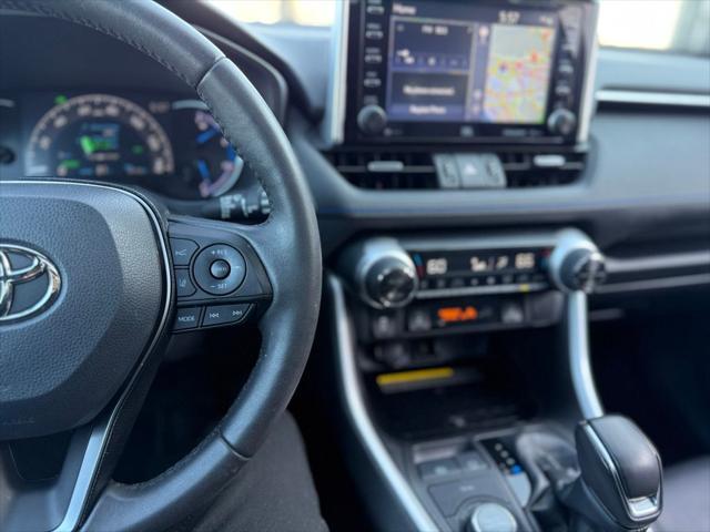 Photo of 2021 Midnight Black Metallic Toyota RAV4 Hybrid