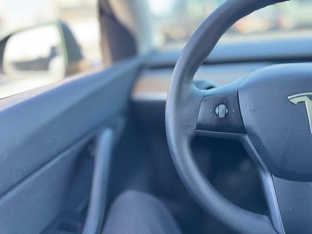 Photo of 2022 Wrapped Green Tesla Model Y
