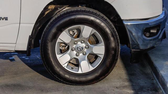Photo of 2022 Bright White Clearcoat RAM 1500