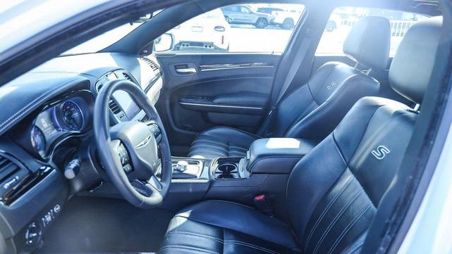 Photo of 2023 Bright White Clearcoat Chrysler 300