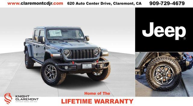 Photo of 2025 Anvil Clearcoat Jeep Gladiator
