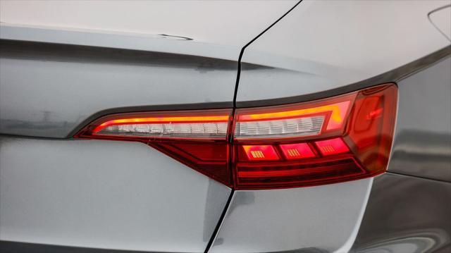 Photo of 2021 Grey Volkswagen Jetta