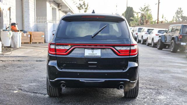 Photo of 2025 DB Black Clearcoat Dodge Durango