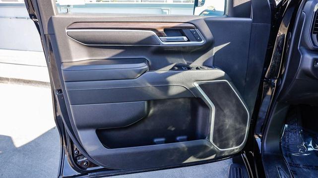Photo of 2024 Black Chevrolet Silverado 1500