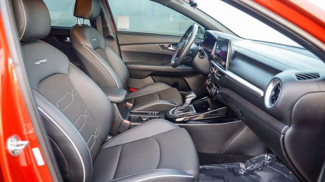 Photo of 2024 Fire Orange Kia Forte