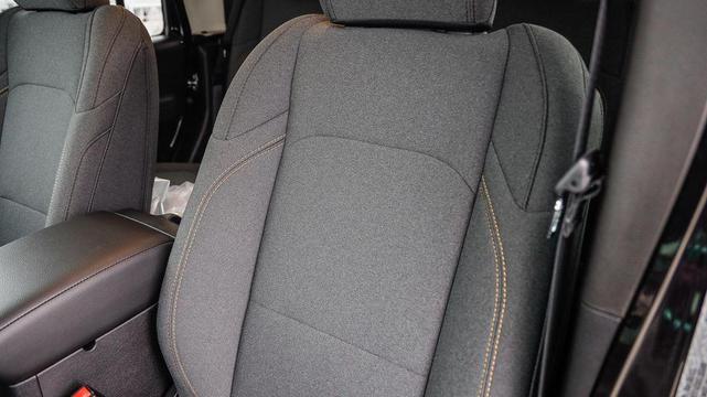 Photo of 2025 Black Clearcoat Jeep Gladiator