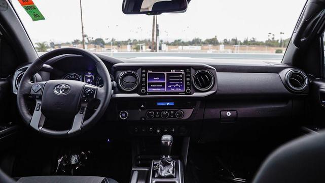 Photo of 2021 Super White Toyota Tacoma