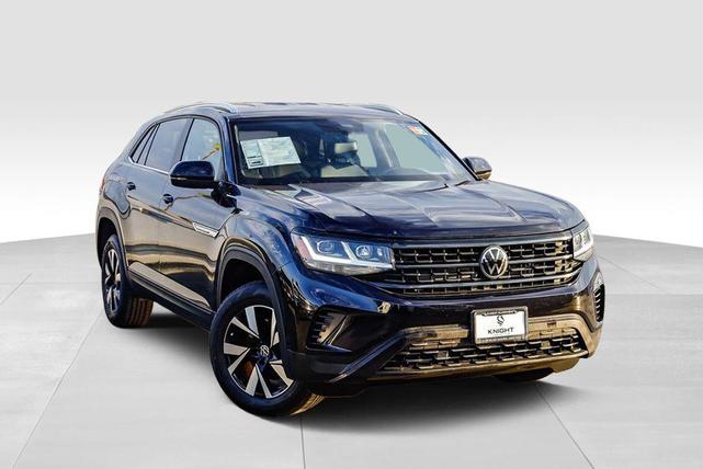 Photo of 2023 Deep Black Volkswagen Atlas Cross Sport