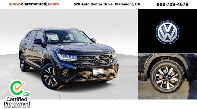 Photo of 2023 Deep Black Volkswagen Atlas Cross Sport