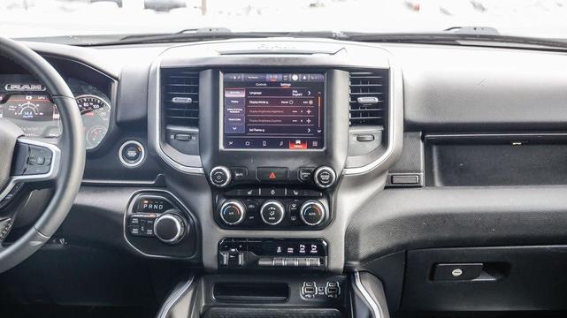 Photo of 2023 Diamond Black Crystal Pearlcoat RAM 1500