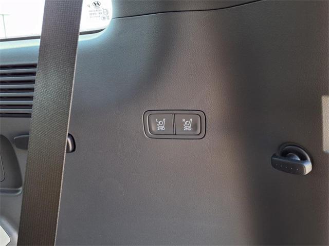Photo of 2025 Rockwood Green Hyundai SANTA FE