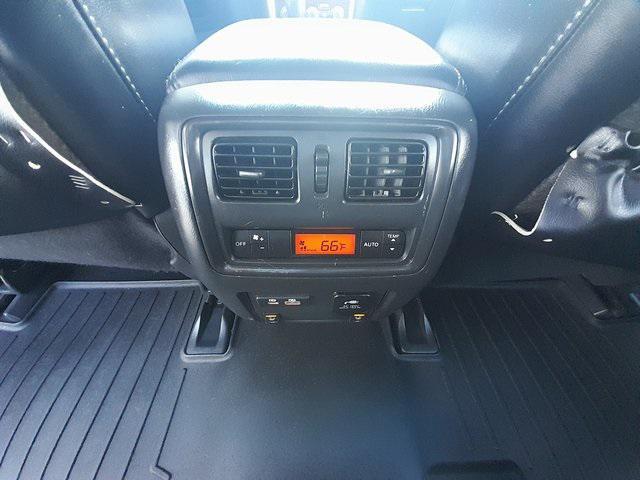 Photo of 2019 Gun Metallic Nissan Pathfinder