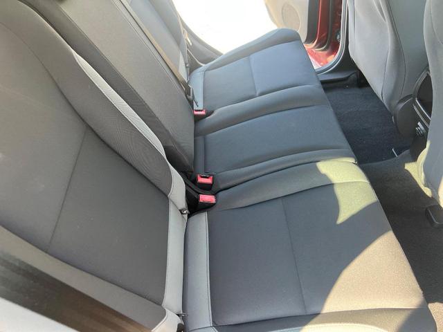 Photo of 2016 BURGUNDY Ford Escape