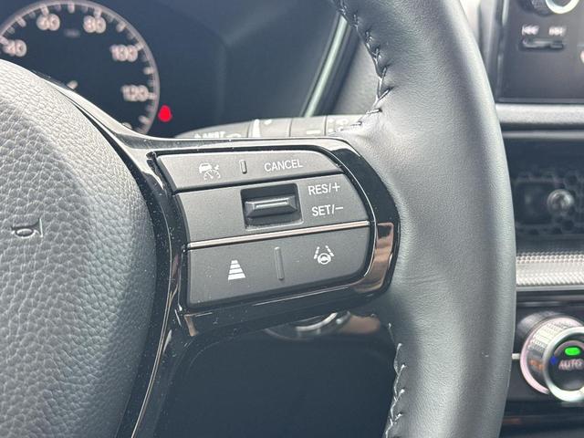 Photo of 2025 Urban Gray Pearl Honda CR-V