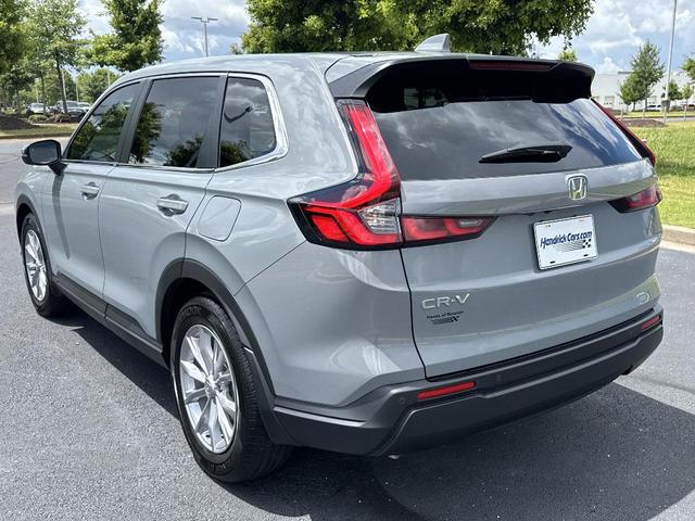 Photo of 2025 Urban Gray Pearl Honda CR-V