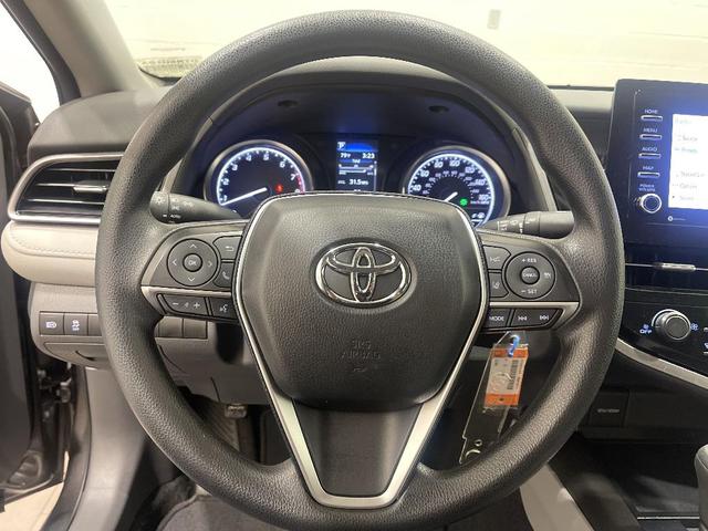 Photo of 2021 Predawn Gray Mica Toyota Camry
