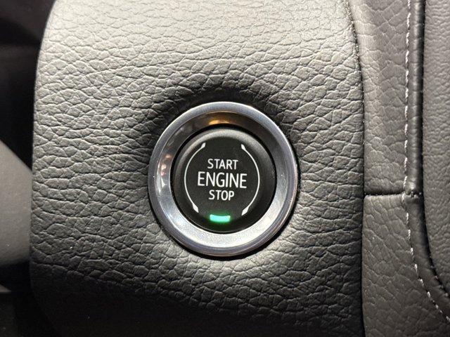 Photo of 2023 White Frost Tri-Coat GMC Yukon XL