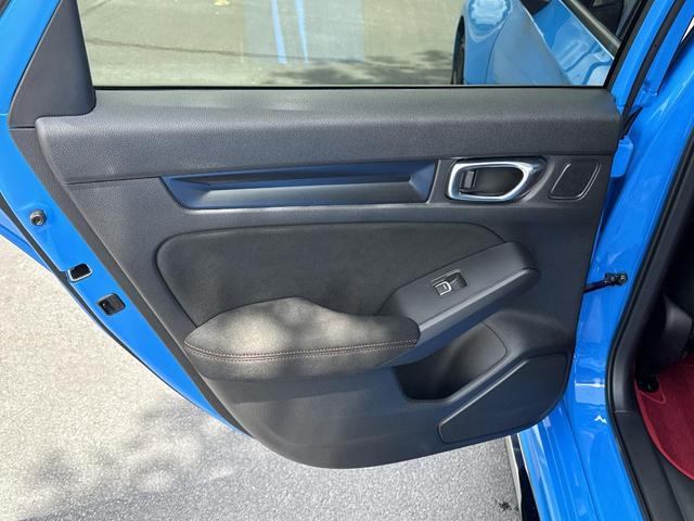 Photo of 2025 Boost Blue Pearl Honda Civic Type R