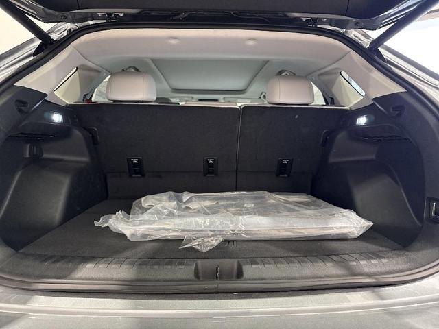 Photo of 2025 Mercury Silver Metallic Honda Prologue