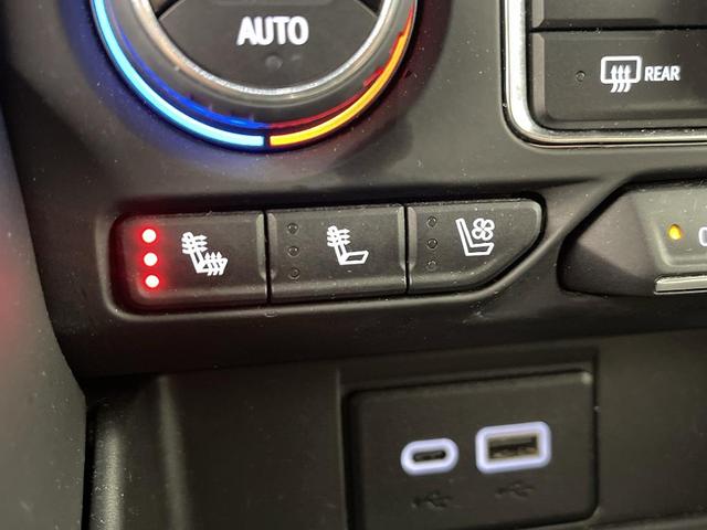 Photo of 2023 Summit White Chevrolet Suburban
