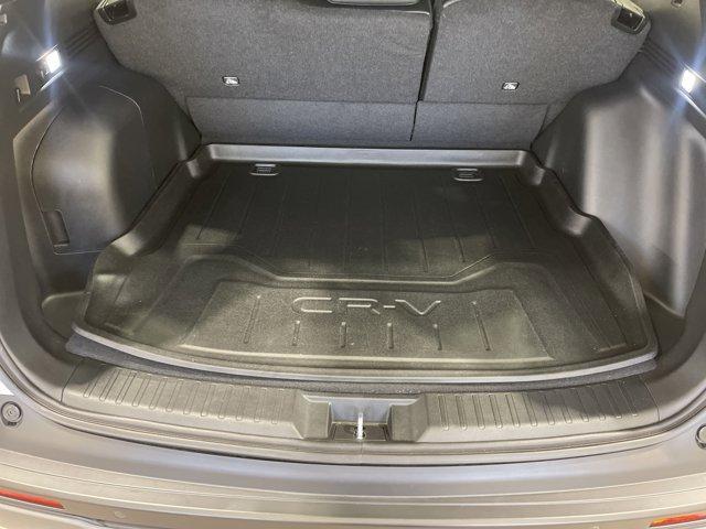 Photo of 2025 Platinum White Pearl Honda CR-V Hybrid
