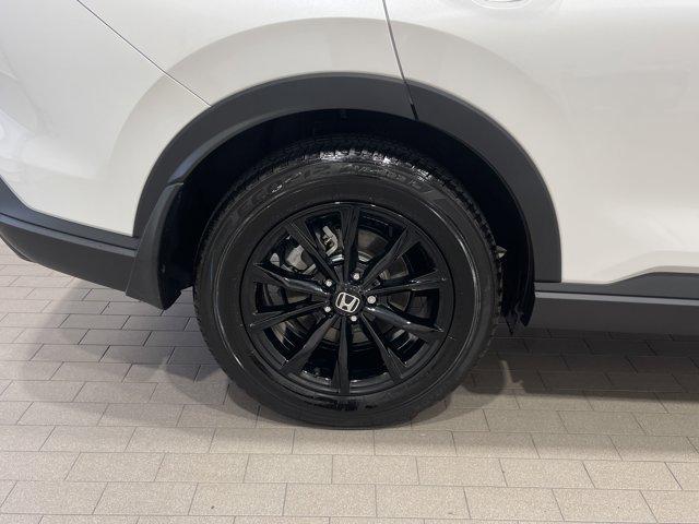 Photo of 2025 Platinum White Pearl Honda CR-V Hybrid