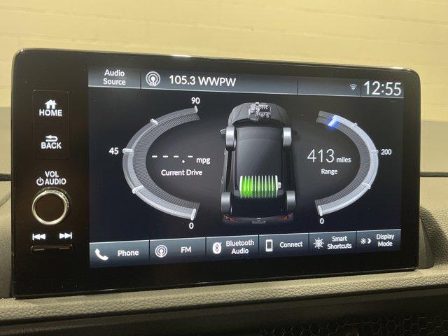Photo of 2025 Platinum White Pearl Honda CR-V Hybrid