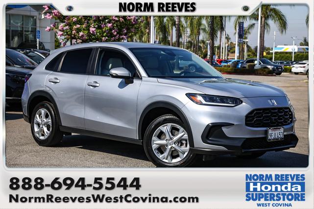 Photo of 2023 Lunar Silver Metallic Honda HR-V