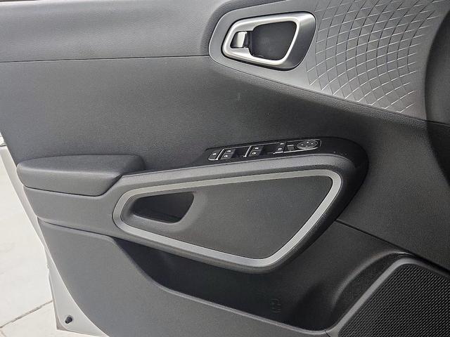 Photo of 2020 Silver Kia Soul