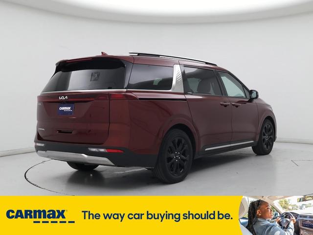 Photo of 2023 Red Kia Carnival