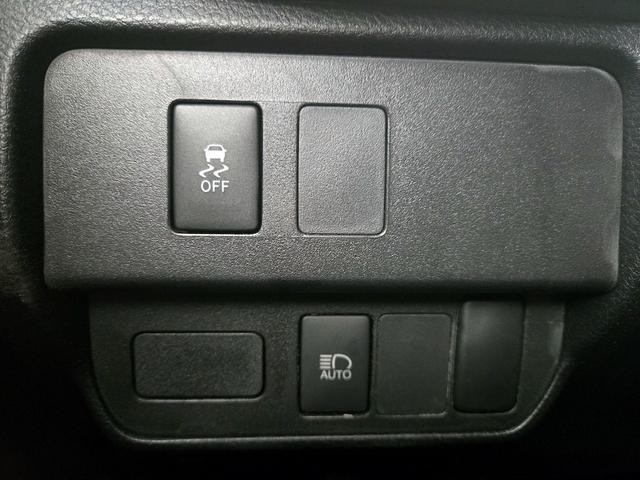 Photo of 2020 Silver Toyota Tacoma
