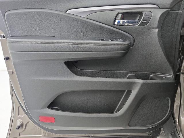 Photo of 2022 Brown Honda Ridgeline
